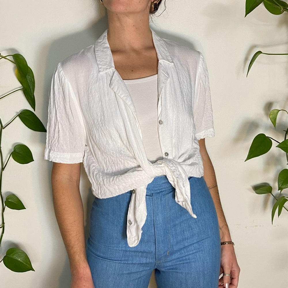 🌹 SOLD 🌹 Jane + Delancey White short sleeve button down size M